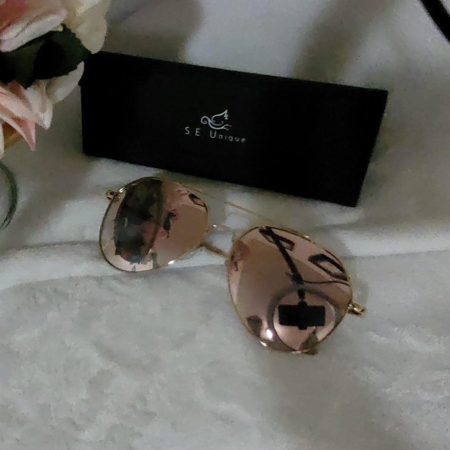 S.E. Unique Aviator Sunglasses with Full Rim Metal Frame